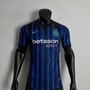 İNTER 2025 2026 YENİ SEZON ÇUBUKLU FORMASI